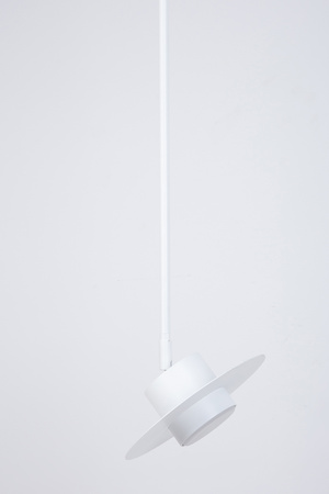 CHARLIE M biały dł. max 200 cm ruchomy klosz 41290